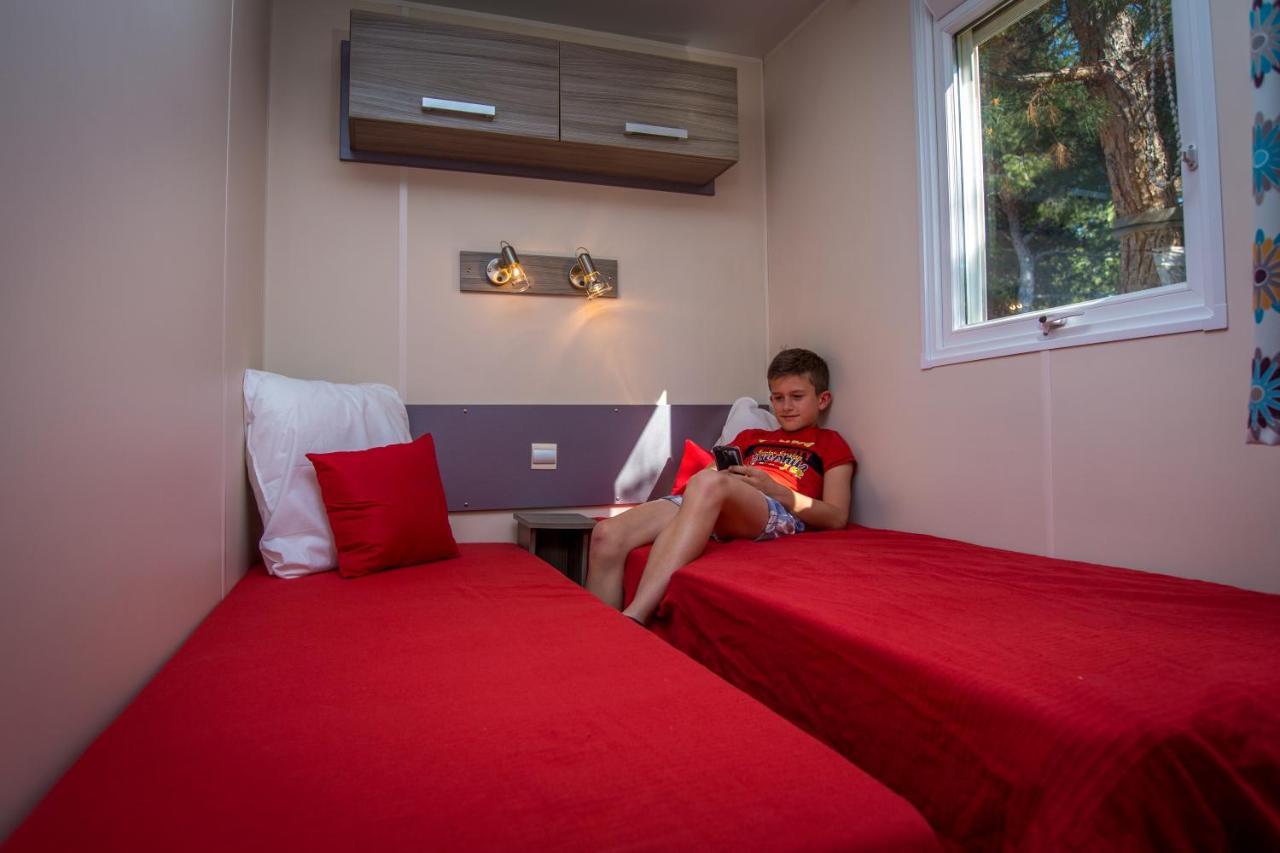 Camping Marina Plage Vitrolles  Eksteriør bilde