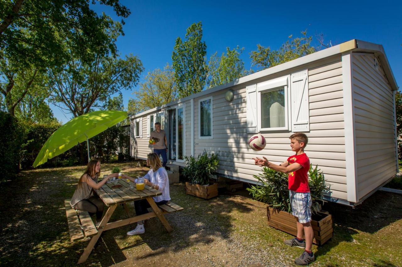 Camping Marina Plage Vitrolles  Eksteriør bilde